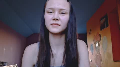 Mari online show from April 2026 12:39:01 PM