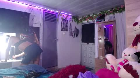 Maritza Ferrer -Samara Beltran online show from October 2025 05:13:01 AM