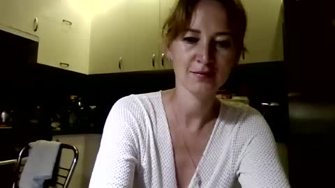Snapshot of marizafouset chatting on June 2026 08:29:02 PM MarizaFouset online show from June 2026 08:29:02 PM
