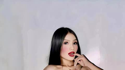 IM YOUR BABE GIRL LYCA online show from January 2026 10:51:01 AM