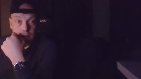 jongen27nl online show from December 2024 02:22:02 AM