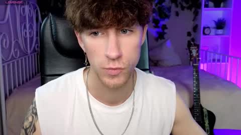 mark_caron online show from October 2025 08:32:02 PM