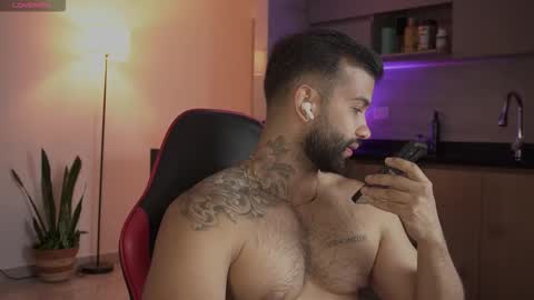 Mark online show from February 2026 12:04:02 AM