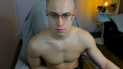 mark online show from February 2026 09:48:02 PM