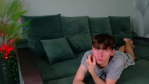 Snapshot of mark_safr chatting on May 2026 11:05:02 AM Mark online show from May 2026 11:05:02 AM