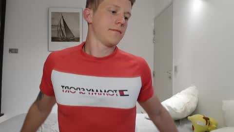 mark_shturman online show from April 2026 05:08:01 AM