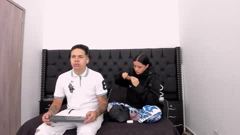 markandphilip  online show from November 2025 11:54:01 AM