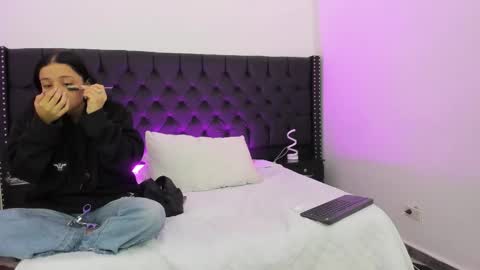 markandphilip  online show from November 2025 11:33:02 AM