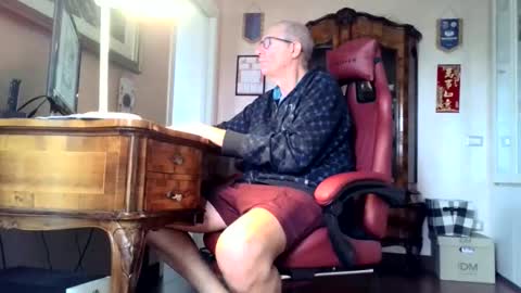 markmarkmark00 online show from April 2026 09:26:02 AM