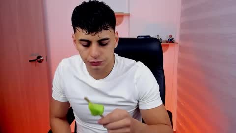 MARK online show from February 2026 08:01:02 PM