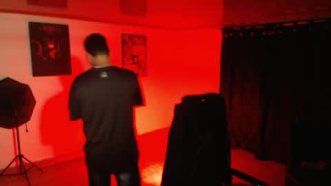 Snapshot of markswitch_ chatting on April 2026 03:04:01 AM Mark Switch online show from April 2026 03:04:01 AM