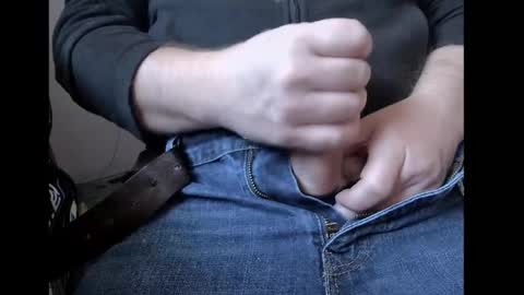 Snapshot of markus81xxx chatting on March 2025 02:32:01 PM markus81xxx online show from March 2025 02:32:01 PM