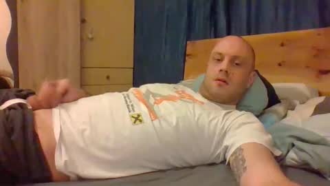 markus_7 online show from October 2025 12:19:01 AM