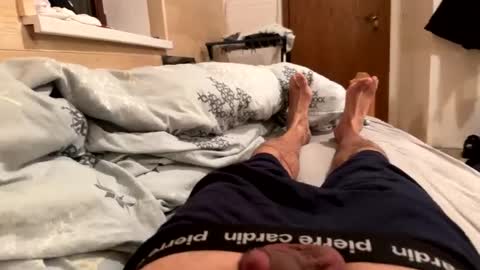 markusdewlin93 online show from December 2025 01:02:02 AM