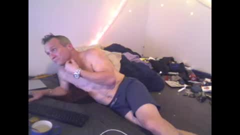 MarkyMark7169 online show from March 2025 01:39:01 PM