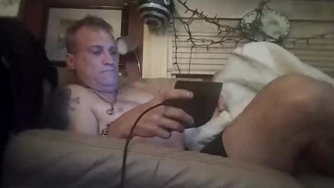 MarkyMark7169 online show from November 2025 01:37:02 PM