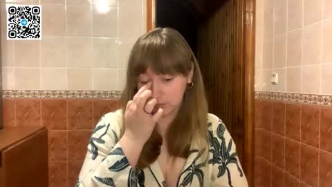 Miriam online show from November 2025 09:06:01 PM