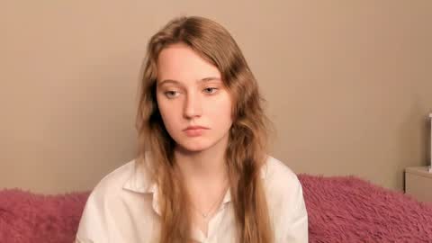 Snapshot of marquitamergel chatting on April 2026 10:03:01 AM Andriella online show from April 2026 10:03:01 AM