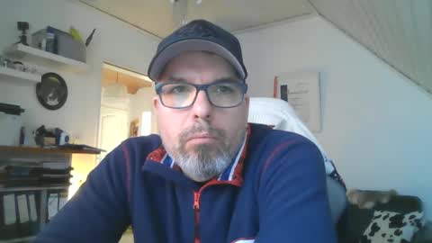 Snapshot of marriedcock1980 chatting on March 2025 07:21:02 AM marriedcock1980 online show from March 2025 07:21:02 AM