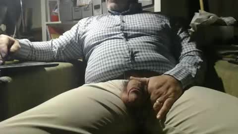 Snapshot of marrieddad19751975 chatting on February 2025 02:50:02 AM only fans marrieddad19751975 online show from February 2025 02:50:02 AM