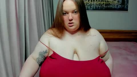 Mary online show from September 2025 02:39:02 PM