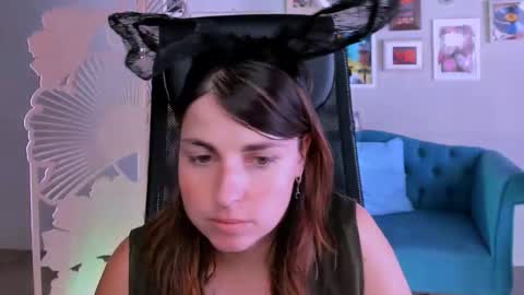 martaedams online show from September 2025 09:20:01 AM