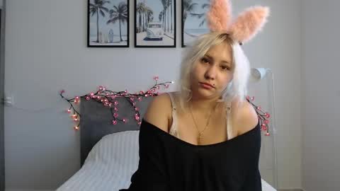 Snapshot of martela_meri chatting on June 2026 06:52:02 AM Aiko online show from June 2026 06:52:02 AM