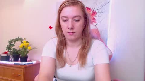 Snapshot of marthasimons chatting on June 2026 04:03:02 AM Martha online show from June 2026 04:03:02 AM