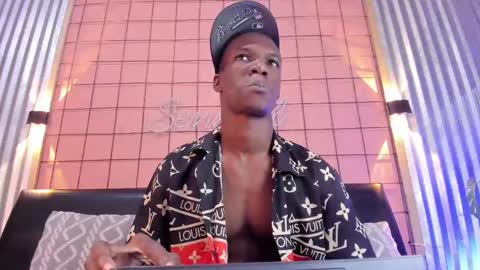 Martin online show from March 2025 07:21:02 PM