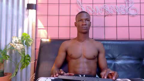 Martin online show from December 2025 02:07:02 AM