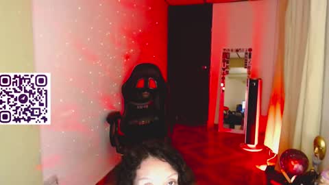 Snapshot of martina_adams chatting on February 2025 01:21:01 AM mari online show from February 2025 01:21:01 AM