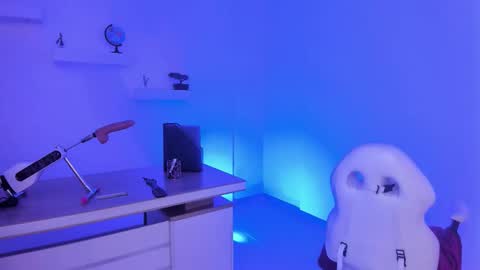   MARTINA   online show from November 2025 12:49:01 PM