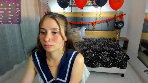  M A R T I N A  online show from October 2025 12:58:01 PM