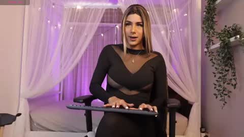 martinaa_rose online show from July 2026 12:25:02 PM