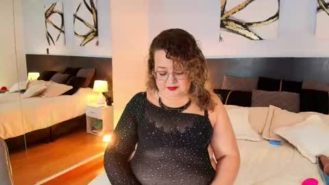 Martina Caicedo online show from September 2025 11:04:01 AM