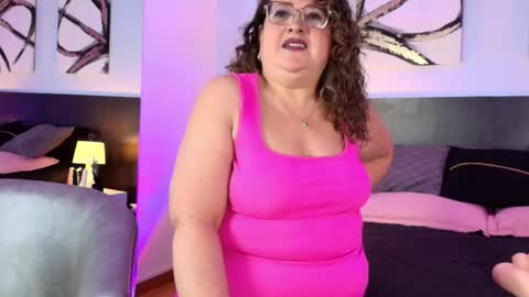 Martina Caicedo online show from October 2025 10:16:02 AM