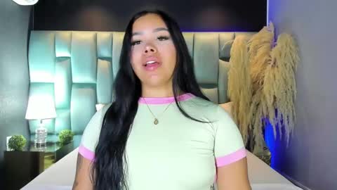 Martina Garcia online show from April 2026 07:29:02 PM