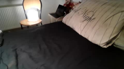 Snapshot of martinb62 chatting on September 2025 10:48:01 PM Hotguy61 online show from September 2025 10:48:01 PM