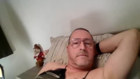 Snapshot of martinb62 chatting on September 2025 08:03:01 PM Hotguy61 online show from September 2025 08:03:01 PM