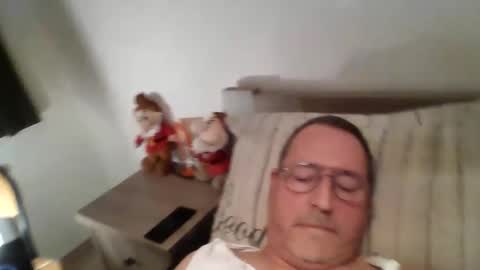 Snapshot of martinb62 chatting on October 2025 09:28:02 PM Hotguy61 online show from October 2025 09:28:02 PM