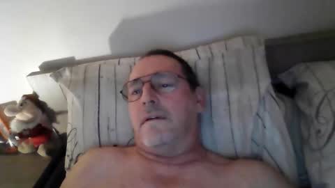 Snapshot of martinb62 chatting on October 2025 08:53:02 PM Hotguy61 online show from October 2025 08:53:02 PM