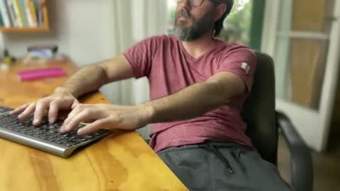 Snapshot of martincito22xl chatting on January 2025 08:47:02 PM Martincito online show from January 2025 08:47:02 PM