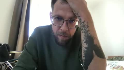 Snapshot of martinmagic467657 chatting on April 2026 02:34:02 PM martinmagic467657 online show from April 2026 02:34:02 PM
