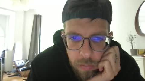 Snapshot of martinmagic467657 chatting on May 2026 09:36:01 AM martinmagic467657 online show from May 2026 09:36:01 AM