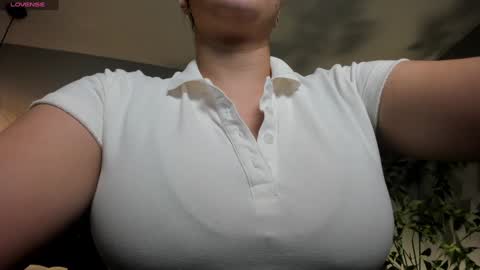 Martinna Bonnet online show from December 2024 10:39:01 AM