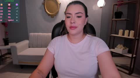 Martinna Bonnet online show from December 2024 11:21:01 AM