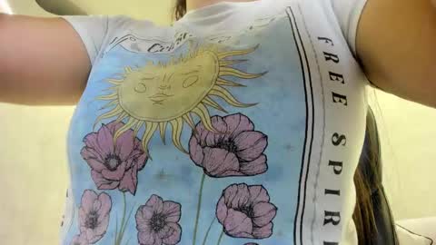 Martinna Bonnet online show from November 2025 10:15:01 AM