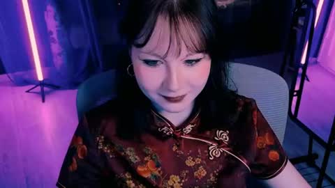 Snapshot of marty_bree chatting on June 2026 05:17:02 PM Nancy online show from June 2026 05:17:02 PM