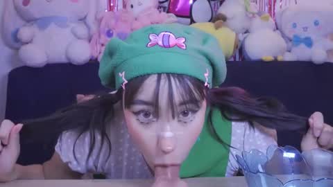 Snapshot of maru__chan chatting on February 2026 01:17:01 AM Maru online show from February 2026 01:17:01 AM