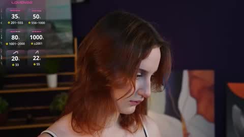 Hello im Caroline online show from November 2025 04:07:02 PM